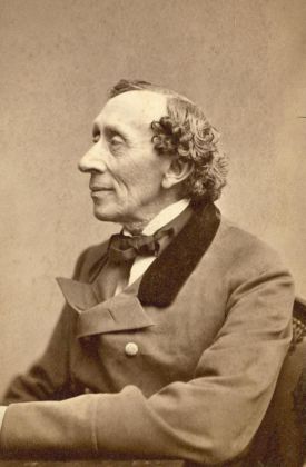 Hans Christian Andersen fotografato da Thora Hallager, 1869