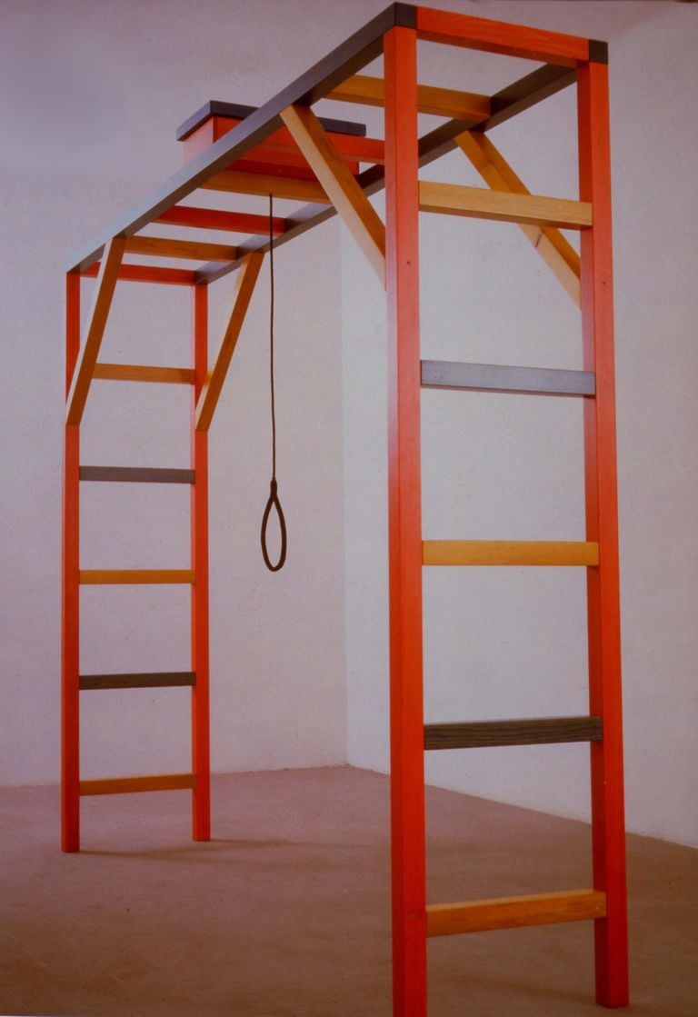 Antonio Riello, DOMESTIC GALLOWS n 1, 1995