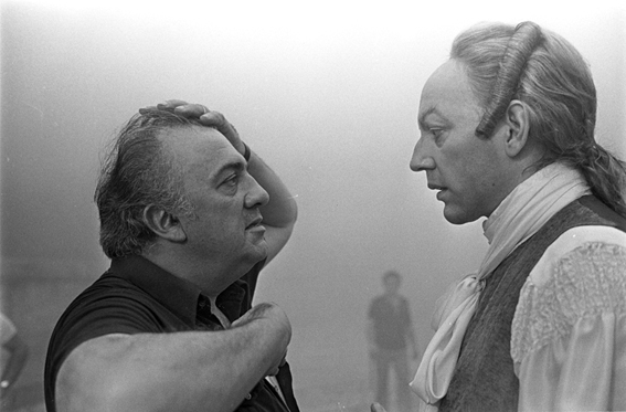 BELLOMO, Franco Federico Fellini e Donald Sutherland sul set di 'Casanova', CinecittÖ 1976