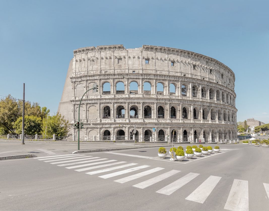Fabrizio Intonti, il Colosseo nei giorni della quarantena, Roma 2020
