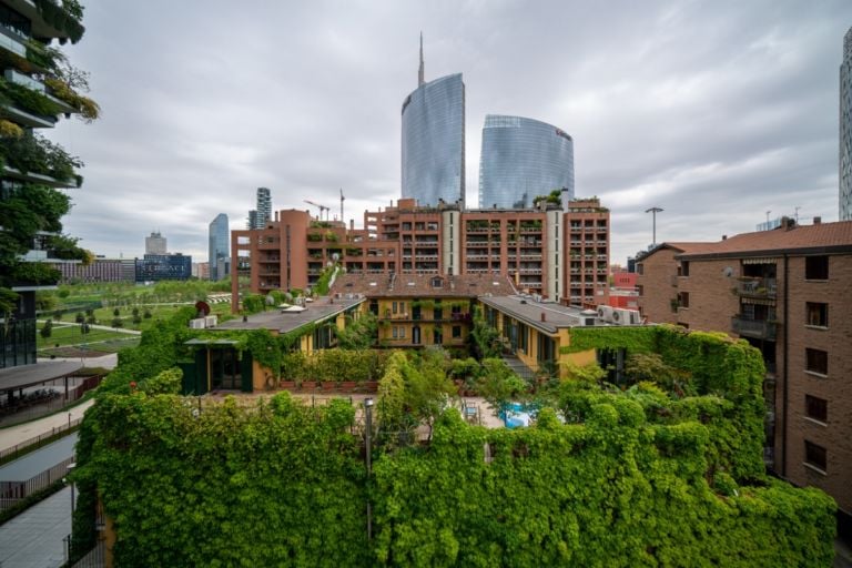 Le fotografie di Dimitar Harizanov, il fotografo Spiderman di Milano