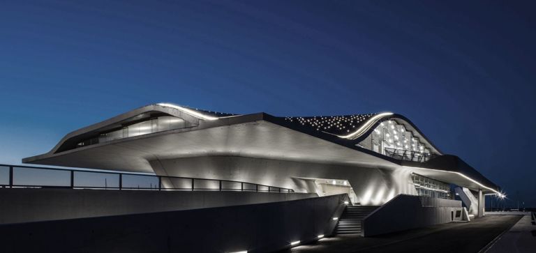 Salerno, Stazione Marittima Zaha Hadid. Foto Luigi Filetici