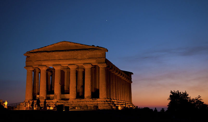 Valle dei Templi, Agrigento, Sicily, Italy, ph Michal Osmenda, fonte Wikipedia