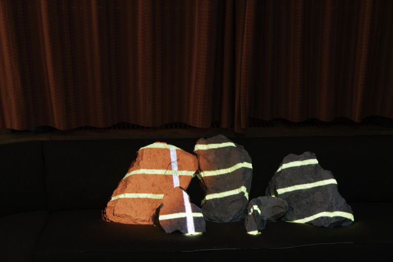 Egill Saebjörnsson, Can Boulders Love?, 2018, from Biennale Gherdëina VI. Mixed media installation (video animation, sound, rocks). Ph. Simon Perathoner.