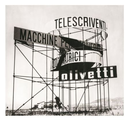 Giovanni Pintori, Costruzione stradale, 1950, foto b n, 41x37 cm, Nuoro, Collezione MAN