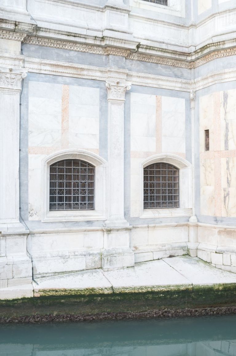 Jacopo Valentini, dalla serie Vis Montium (Santa Maria dei Miracoli), Venezia 2019