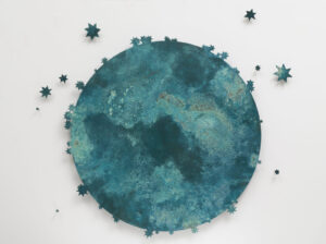 La Luna è come la Vergine Maria. Intervista a Kiki Smith