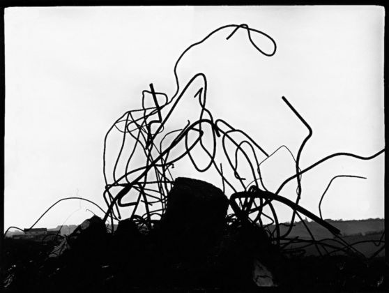 Mario Giacomelli, Favola, verso possibili significati interiori, 1983-84, Gelatin Silver Print. Courtesy Collezione Civica Senigallia © Archivio Eredi Mario Giacomelli