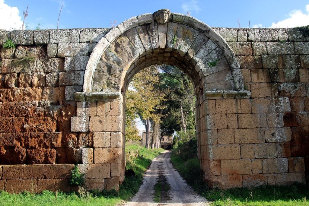 Scoperta un’intera città romana grazie alle sole onde radar: un punto di svolta per l’archeologia