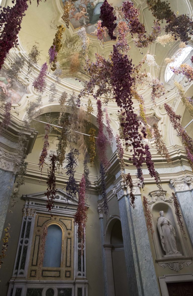 Rebecca Louise Law, Florilegium, 2020. Credits OTTN Projects