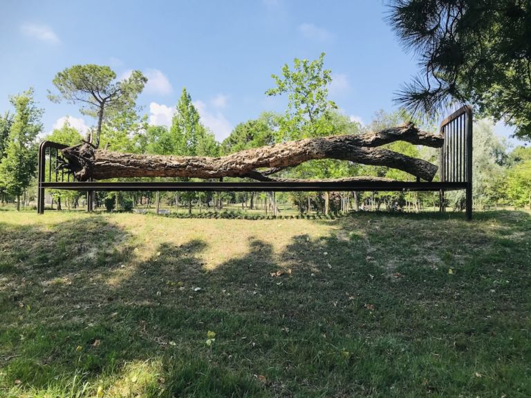 La mostra Evoluzioni di Officinadïdue sull'Isola di Albarella