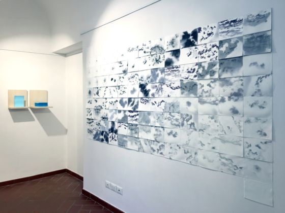 Federica Gonnelli, Come isolate nubi, 2020, installation view at Galleria Studio 38, Pistoia. Courtesy l’artista e Galleria Studio 38
