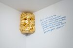 Nedko Solakov, A Combo-Icon, 2008, legno di tiglio intagliato e dorato, 70 x 52 x 28 cm, 2008. Courtesy the artist and Galleria Continua. Photo Ela Bialkowska, OKNO Studio