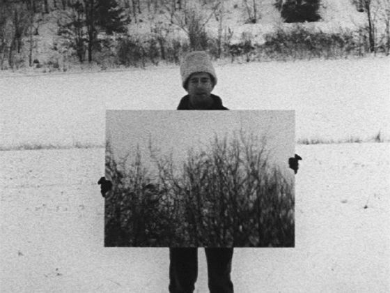 Robert Morris, Mirror, 1969, film 16 mm, durée 8 min. 31 s., collection Estate of Robert Morris, Courtesy Castelli Gallery, New York © Adagp, Paris 2020