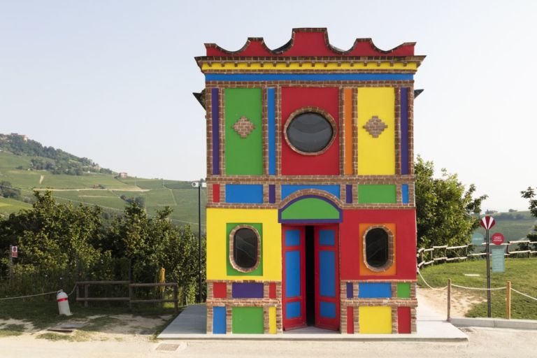 Sol LeWitt, Cappella del Barolo, 1999. Tenuta Ceretto, La Morra. Photo credits Lea Anouchinsky