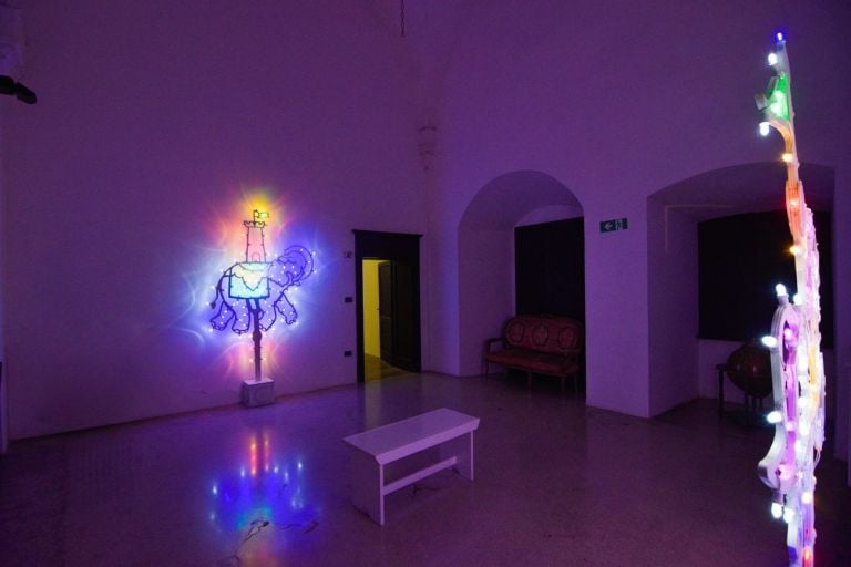 David Cesaria. Lumisaria, installation view at Castello Dentice di Frasso, 2020. Photo Andrea Fistetto