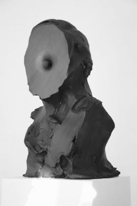 Federico Branchetti, M87, 2020, bronzo, h 50 cm. Photo Federico Branchetti. Courtesy of the artist