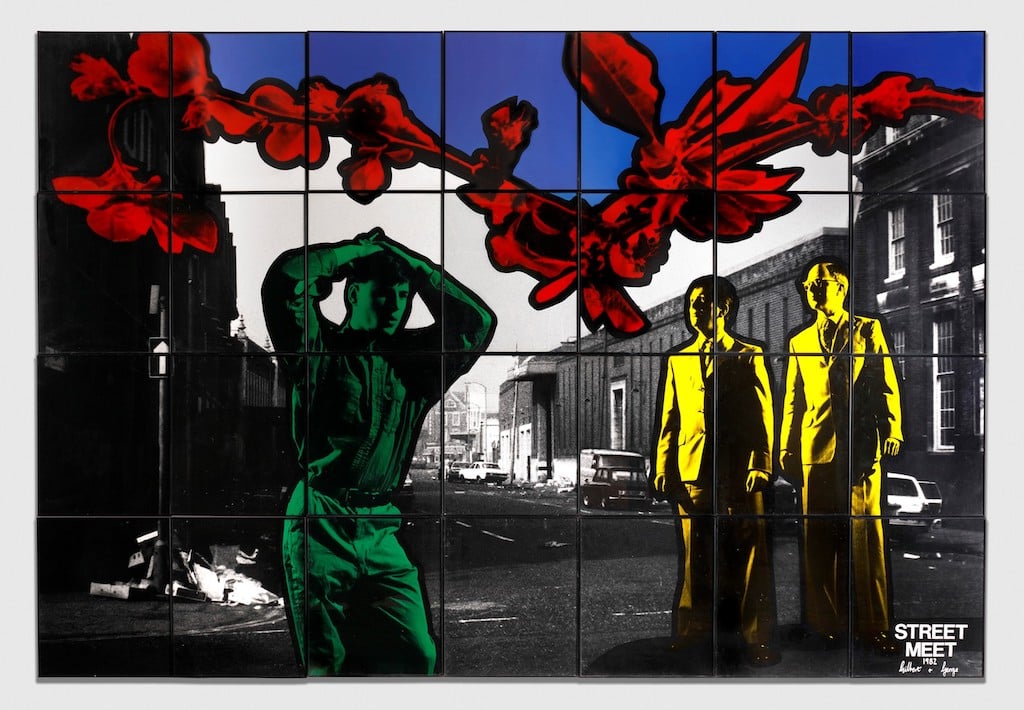 Le opere di Gilbert & George nella viewing room della galleria Ben Brown Fine Arts