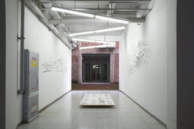 Giulio Saverio Rossi, Nuova scuola delle nuvole e della nebbia, 2019. Installation view at Sichuan Fine Arts Institute (SCFAI). Courtesy l’artista