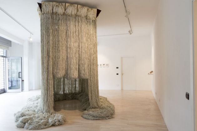 Jukhee Kwon. The Lightness of a Moment. Installation view at Galleria Patricia Armocida, Milano 2020