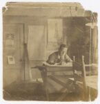 Michel de Klerk al lavoro nel suo studio. Photo credits Museo Het Schip