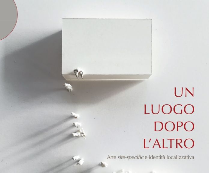 Miwon Kwon, Un luogo dopo l'altro, postmedia books, Milano 2020. Dettaglio della copertina