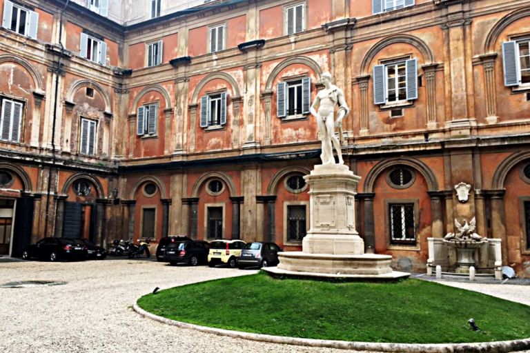 Palazzo Odescalchi, Roma, cortile interno