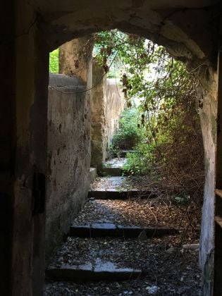 Passaggio esterno, Castello Angioino di Gaeta, 2020
