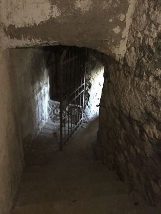 Passaggio sotterraneo medioevale, Castello Angioino di Gaeta, 2020