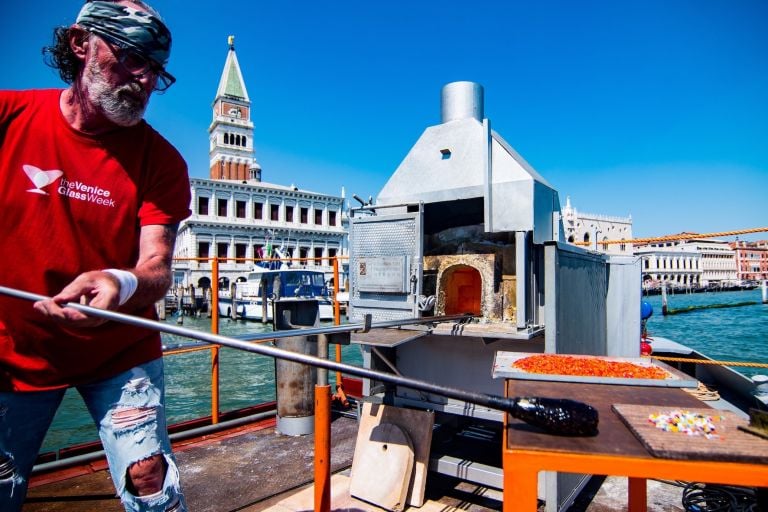 The Floating Furnace by Compagnia Energetica Italiana, ph. Simone Padovani /Behind Venice