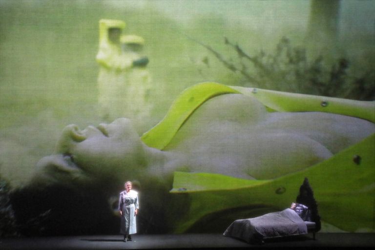 Marina Abramović, 7 Deaths of Maria Callas at Bayerische Staatsoper. Photo © Wilfried Hösl. Courtesy of Bayerische Staatsoper