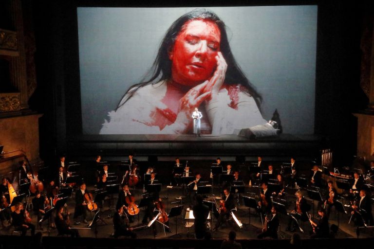 Marina Abramović, 7 Deaths of Maria Callas at Bayerische Staatsoper. Photo © Wilfried Hösl. Courtesy of Bayerische Staatsoper