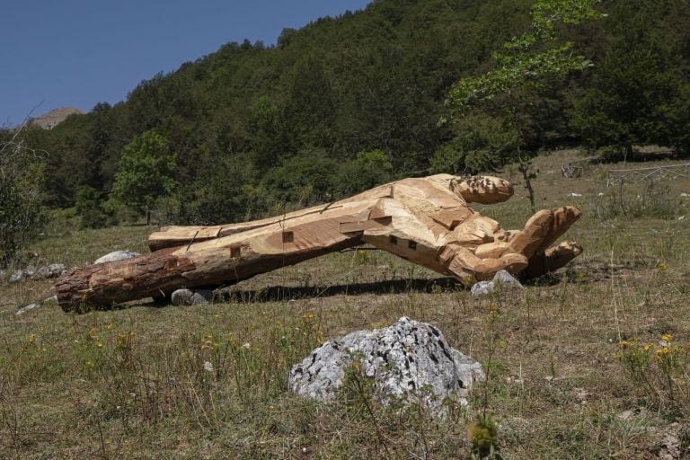 Alessandro Pavone, Un tempo è stato, 2020. Arteparco. Photo Valentino Mastrella