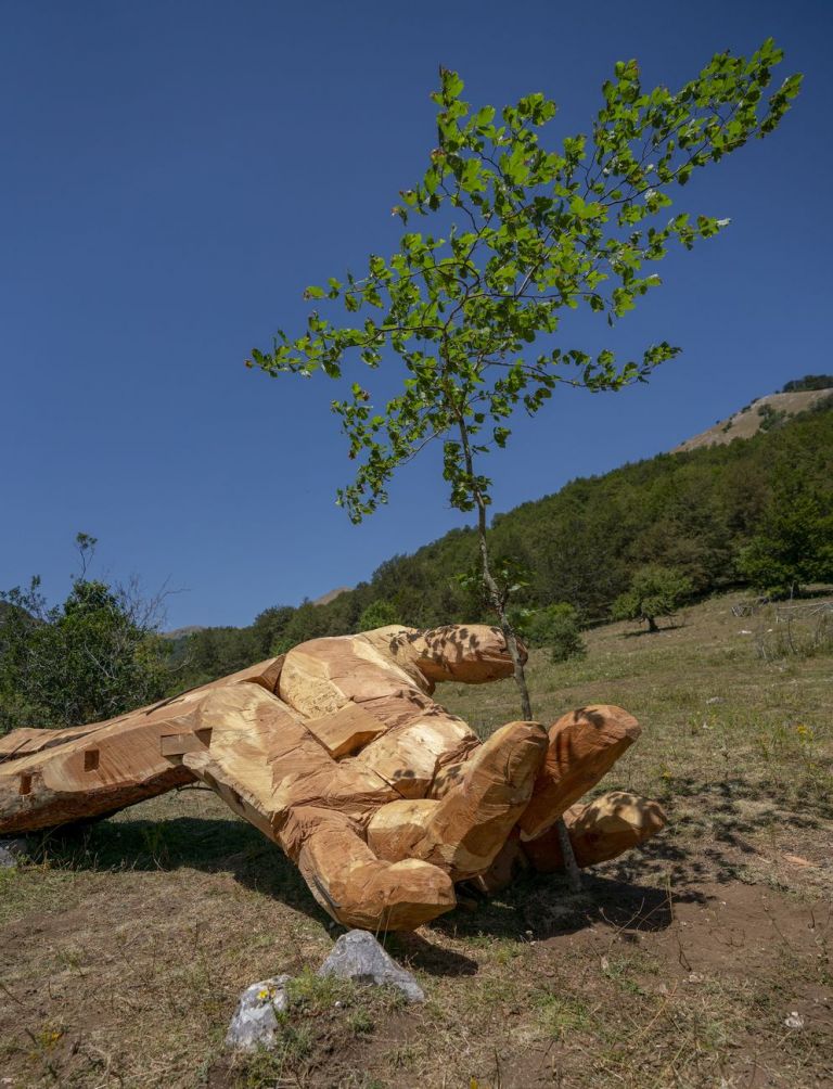 Alessandro Pavone, Un tempo è stato, 2020. Arteparco. Photo Valentino Mastrella