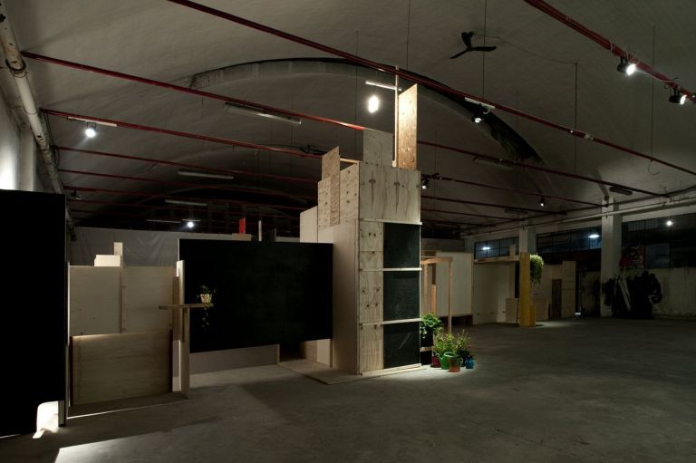 Federica Perazzoli. Pale Green Gost. Installation view at Plasma, Milano 2014