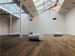 LOOM Gallery si traferisce nell’ex galleria di Christian Stein a Milano. Si apre con Jonathan Monk