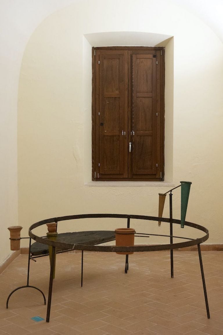 La casa dell’angelo. 5 artisti per Ugo Marano. Exhibition view at Complesso Monumentale dello Spirito Santo, Capriglia 2020