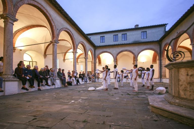 Ocra Montalcino, Chiostro. Fermenti in Scena