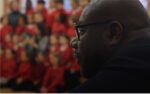 Steve McQueen alla Hotham Primary School. Courtesy © BBC London