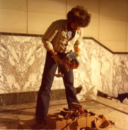 Alfonso Leoni, Performance al MIC, Faenza 1976