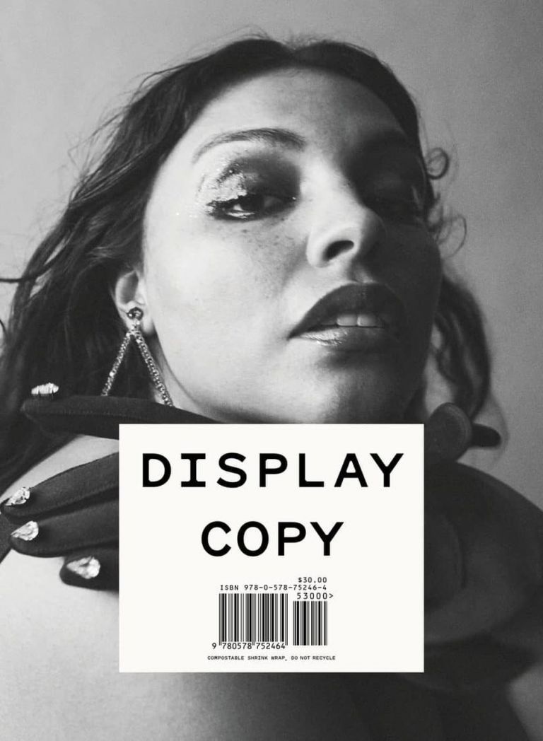 Display Copy #. Copertina 3