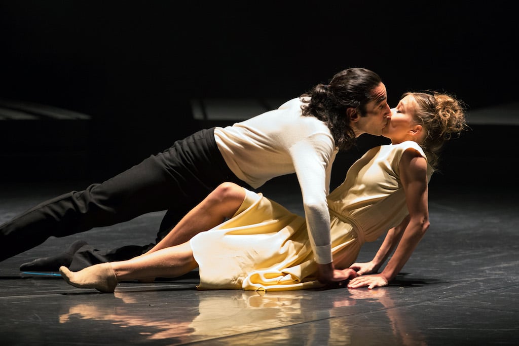 La compagnia italiana Aterballetto apre la nuova stagione del Teatro Chaillot di Parigi. Il report
