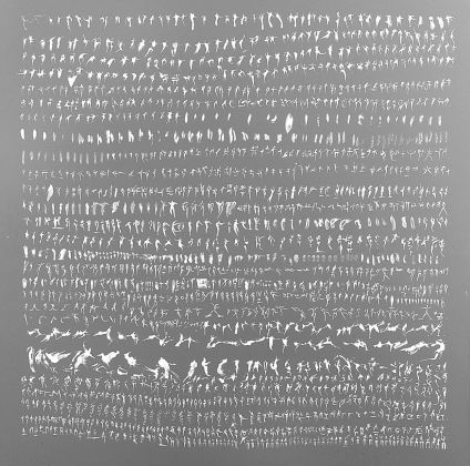 Gianluigi Maria Masucci, Transito. Tra precarietà e nuova forma, 2011, smalto su alluminio composito, 100x100 cm. Courtesy l'artista