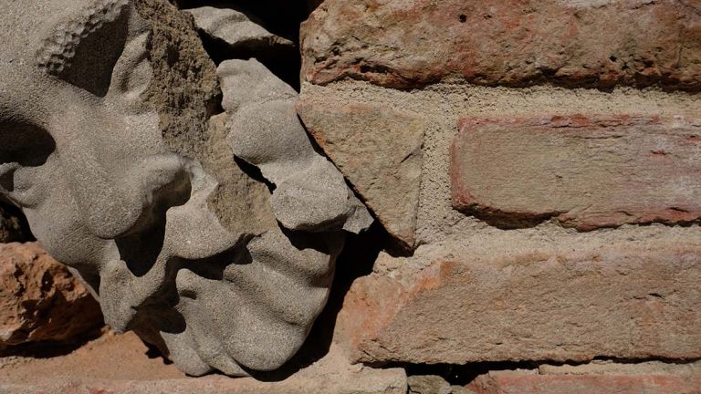 Hilario Isola, I dormienti, Guarene, 2020, particolare