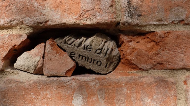 Hilario Isola, I dormienti, Guarene, 2020, particolare