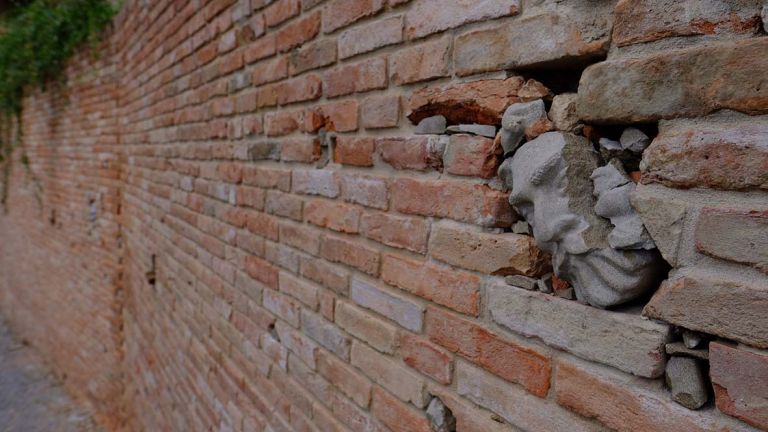 Hilario Isola, I dormienti, Guarene, 2020, particolare