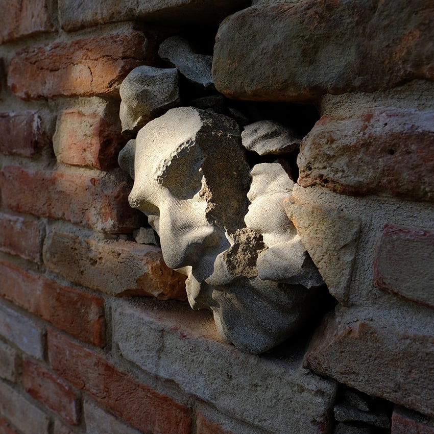Hilario Isola, I dormienti, Guarene, 2020, particolare