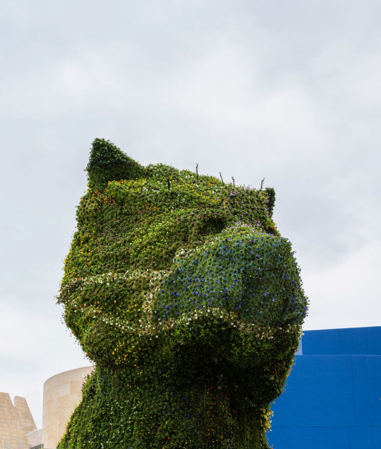 Jeff Koons, Puppy (con la mascherina), Guggenheim museum, Bilbao