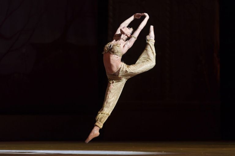 Luisa Ieluzzi. Teatro San Carlo, Napoli. Photo F. Squeglia