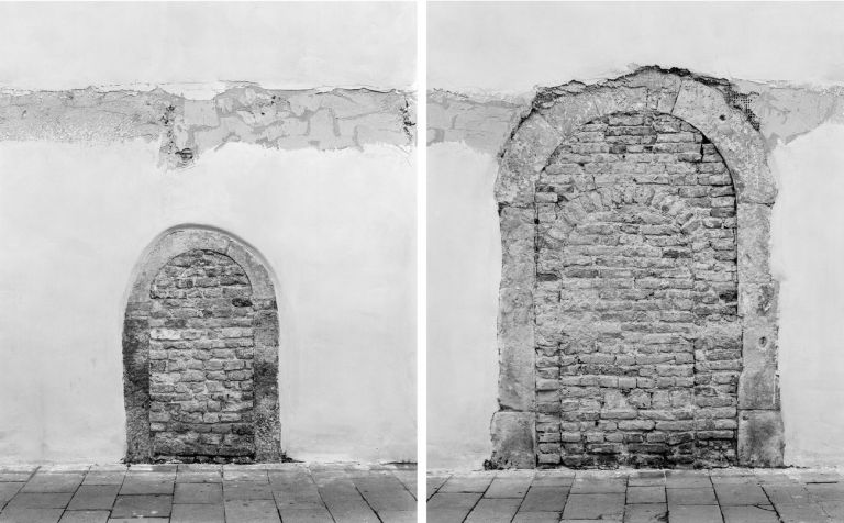Marco Maria Zanin, Chiesa di Sant’Agnese Vecchi accessi, 2019, stampa fine art su carta cotone, dittico, 137,5x110 cm ciascuno